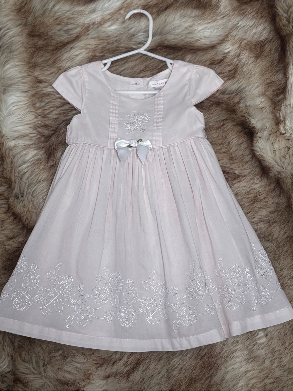 Maggie & Zoe Pale Pink Embroidered Floral Dress